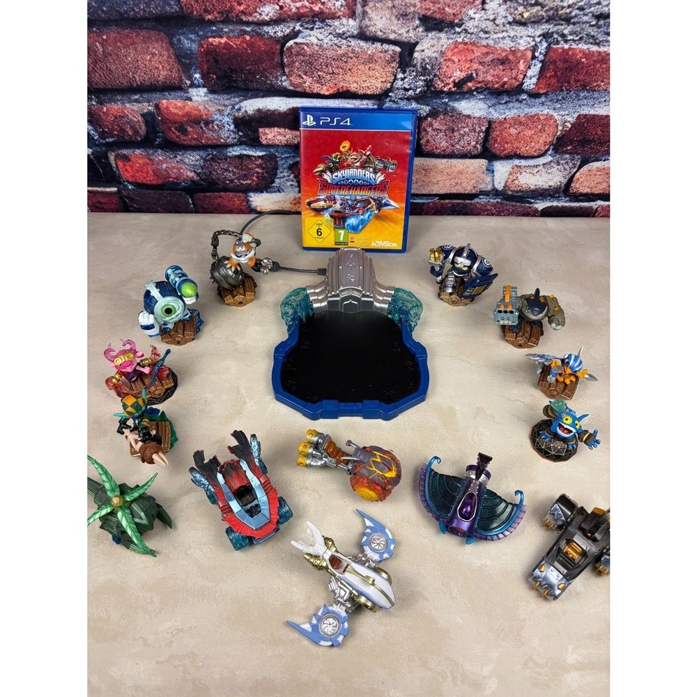 Skylanders Super Chargers PS4 Bundle Game, Portal + 8 Figures + 6 Vehicles